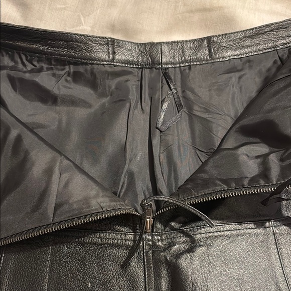 Black Leather Mini Skirt - Picture 6 of 6